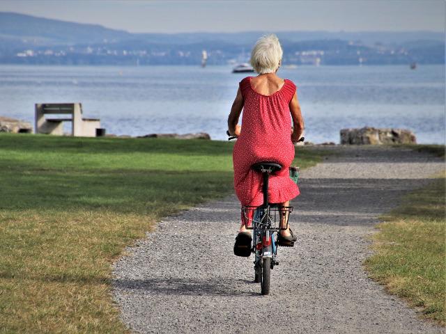 Foto Pascha 1000 Fietsende Senior