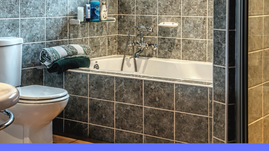 ouderwetse badkamer