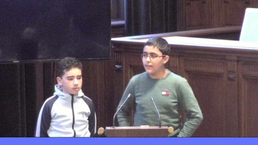 2 vragenstellers bij het kindervraaguur in 2023