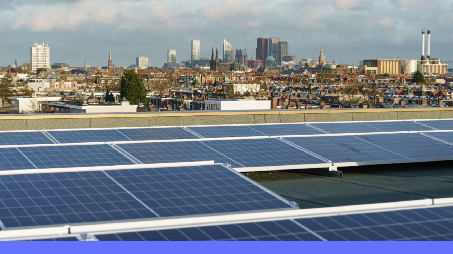 den haag met zonnepanelen