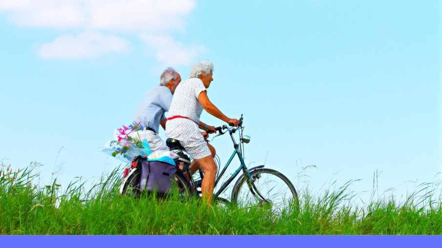 fietsende ouderen
