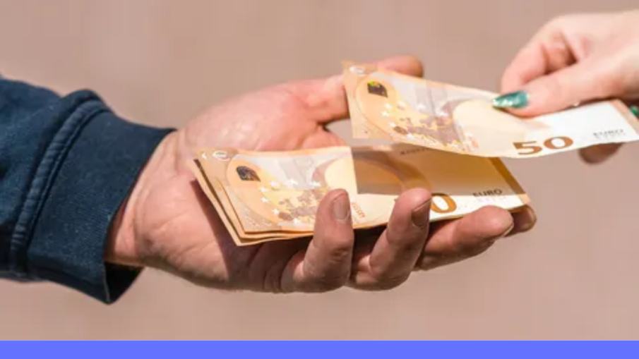 geld aannemen