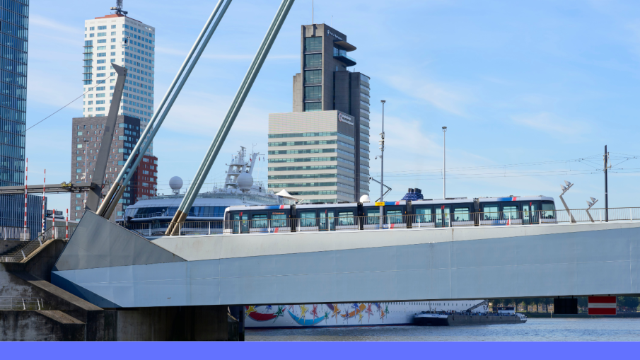 tram op brug