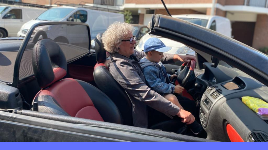 Ellen in Cabrio