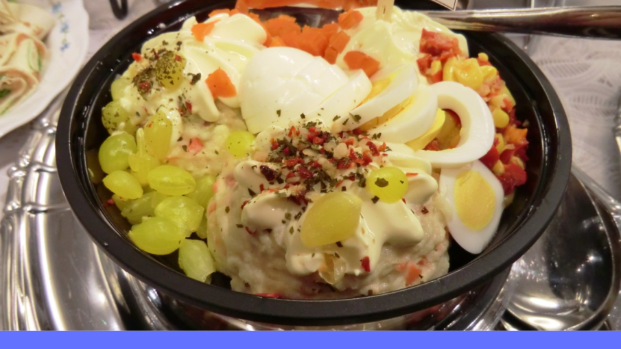 salade in plastic bak
