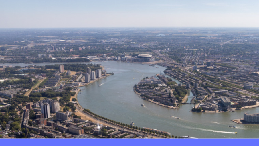 skyline waar nieuwe brug komt